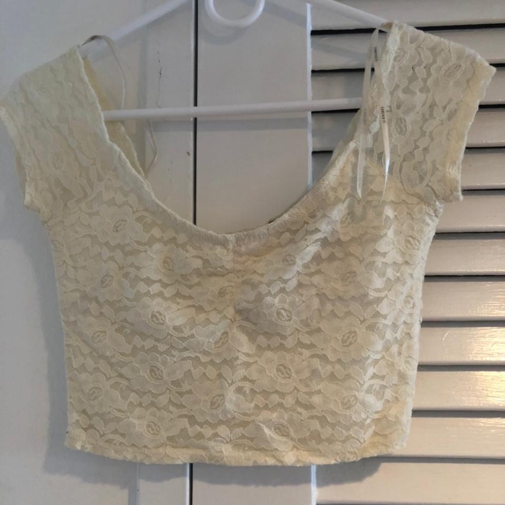Forever 21 White lace top